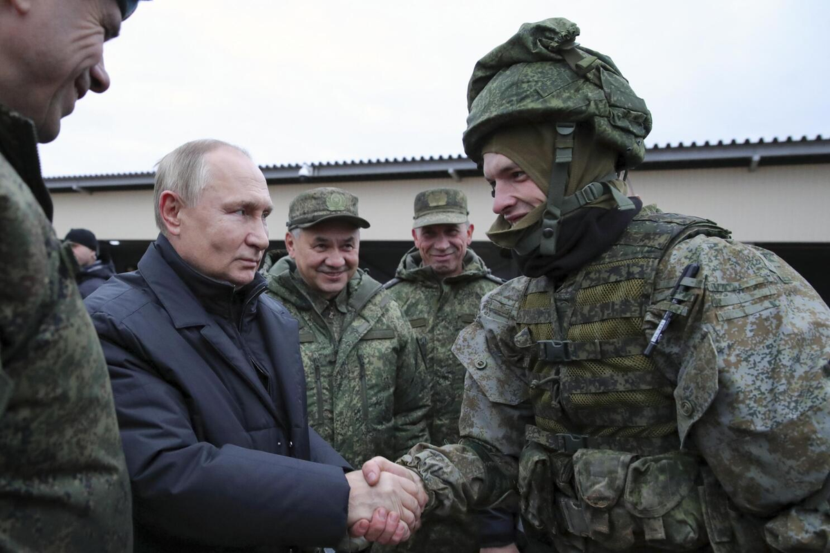 Russia's Military Shakeups: A Tale Of Three Commanders
